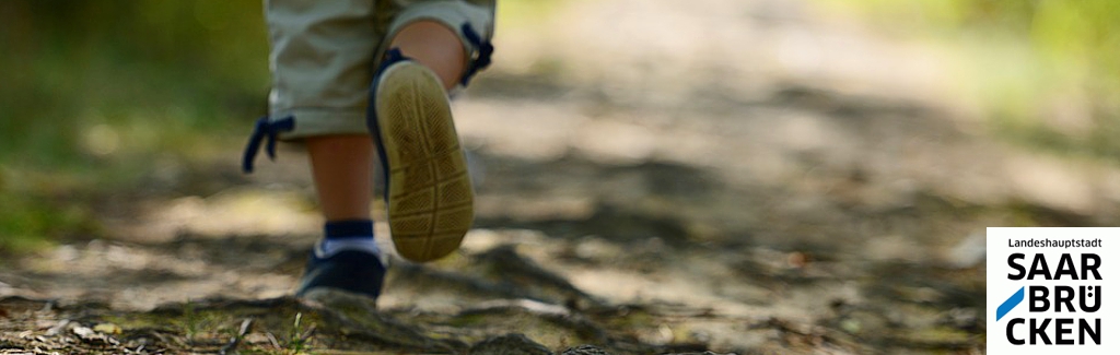 Kinderferienprogramm 2024: Schnitzeljagd für Kids im „Urwald vor den Toren der Stadt“